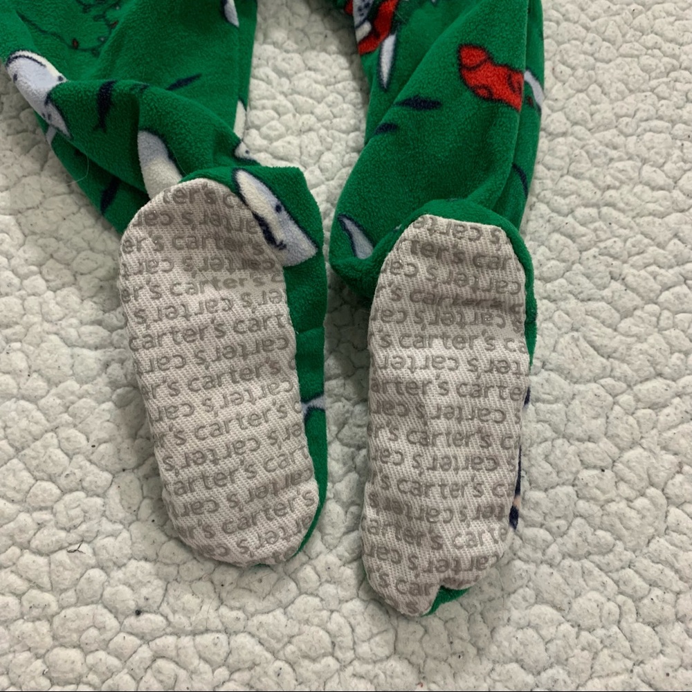 CARTER’S 1-Piece Green Christmas Shark Santa Holiday Fleece Footie PJs 12M - Picture 9 of 12